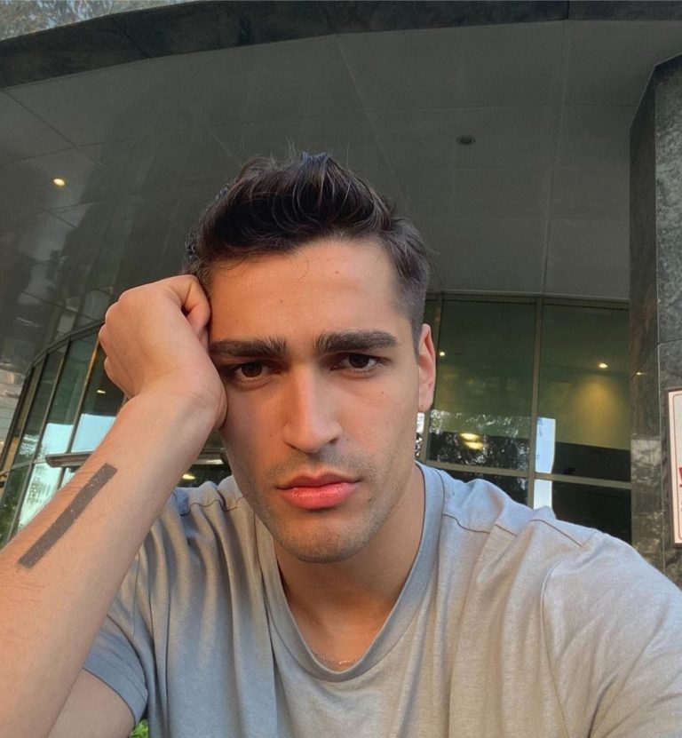 mert ramazan demir ahmeran da netflix t rkiye fav10 favori mert ramazan demir ahmeran da netflix t rkiye fav10 favori
