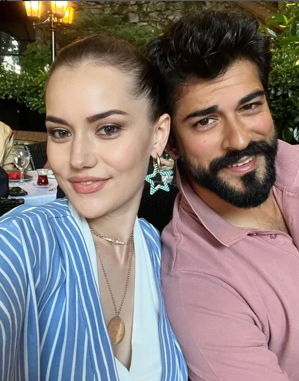 Fahriye Evcen 2 aylık hamile