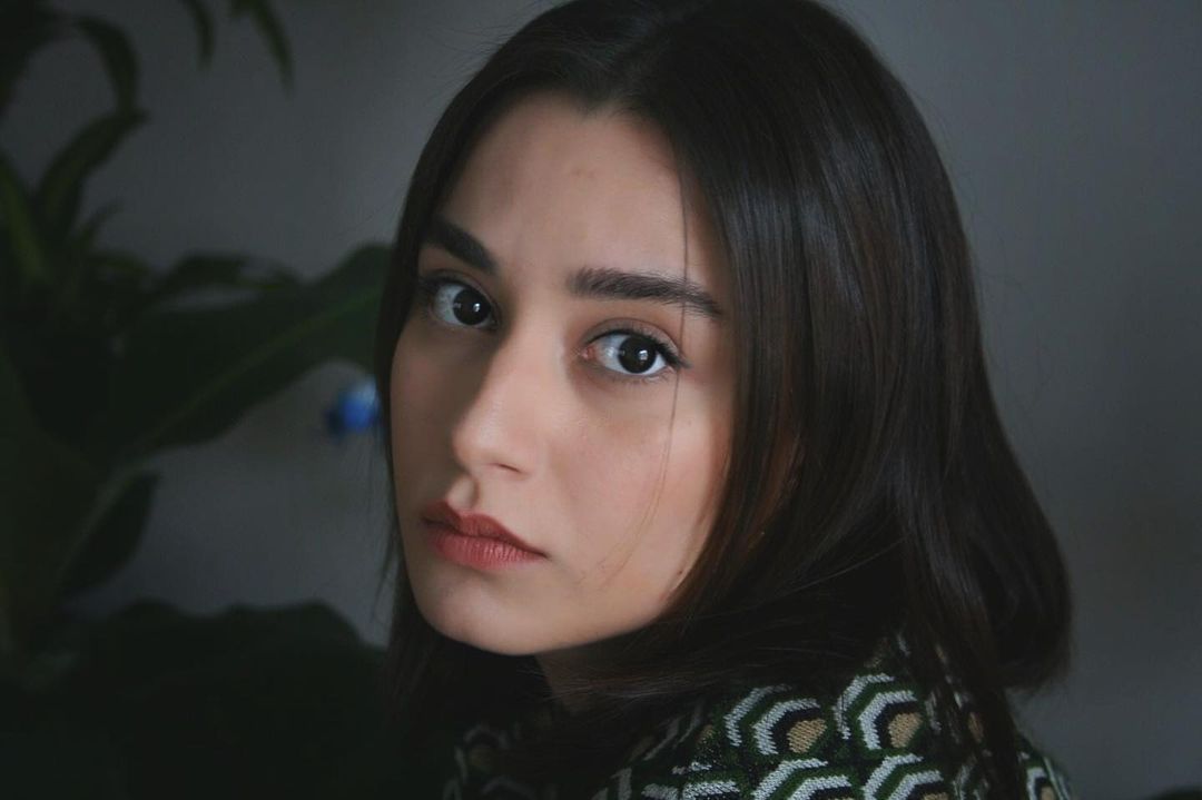 Ece Yaşar ‘Prestij Meselesi” filminde