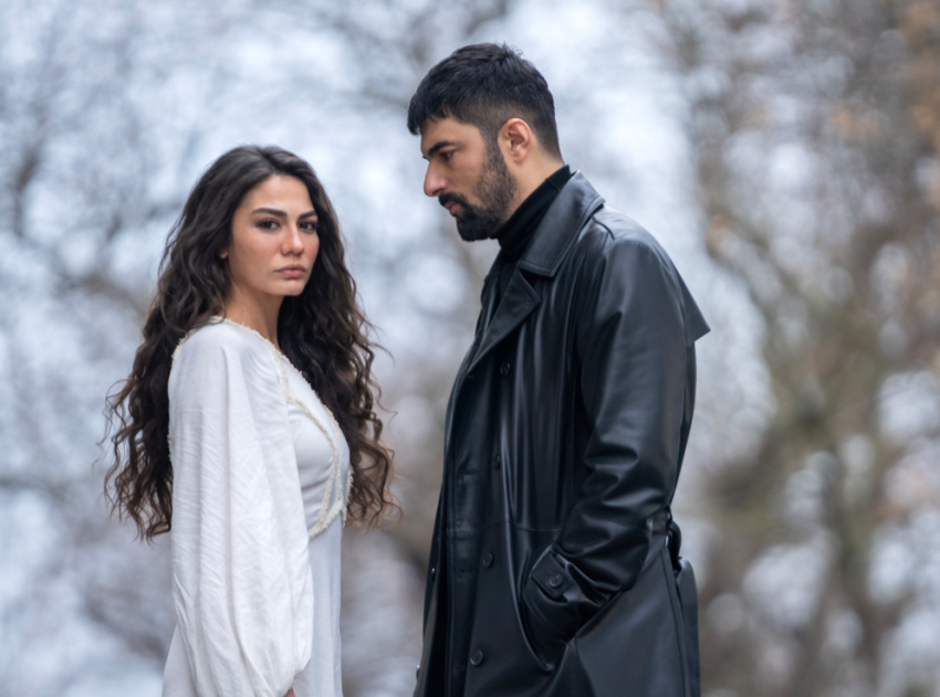 Adım Farah Demet Özdemir’in uğurlu gününde yayında   