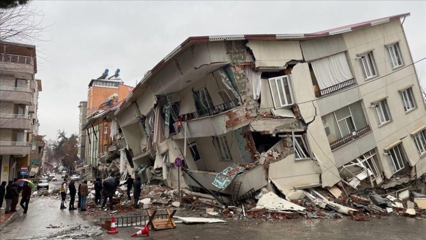 Dizi sektörü deprem bölgesine yardım seferberliği başlattı