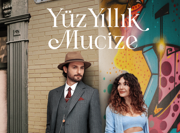 Yüz Yıllık Mucize dizisine romantik afiş