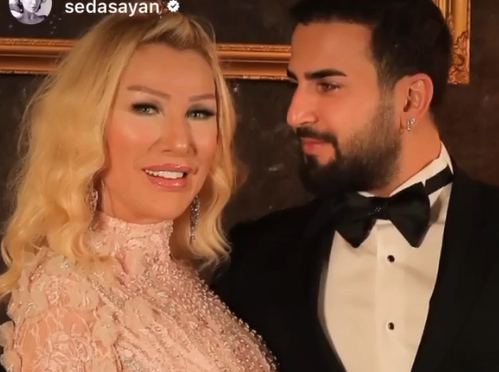 Seda Sayan ile Çağlar Ökten 1. evlilik yıldönümlerini kutladı