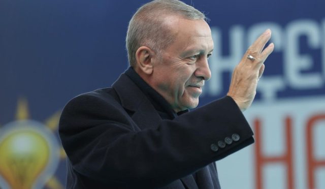 Erdoğan TRT 1, Kanal D, atv ve Star TV’de, Kılıçdaroğlu ise sadece FOX’ta
