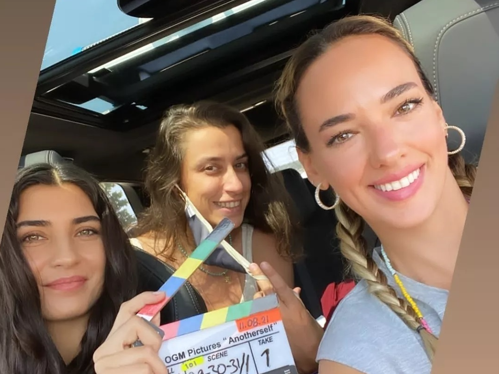 Gülcemal’in usta oyuncusu Netflix’in rekortmen dizisi Zeytin Ağacı’nda