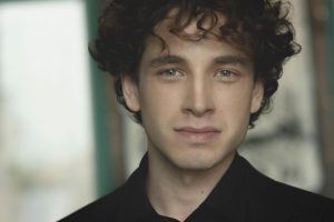 cem yiğit üzümoğlu