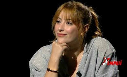 hazal kaya5
