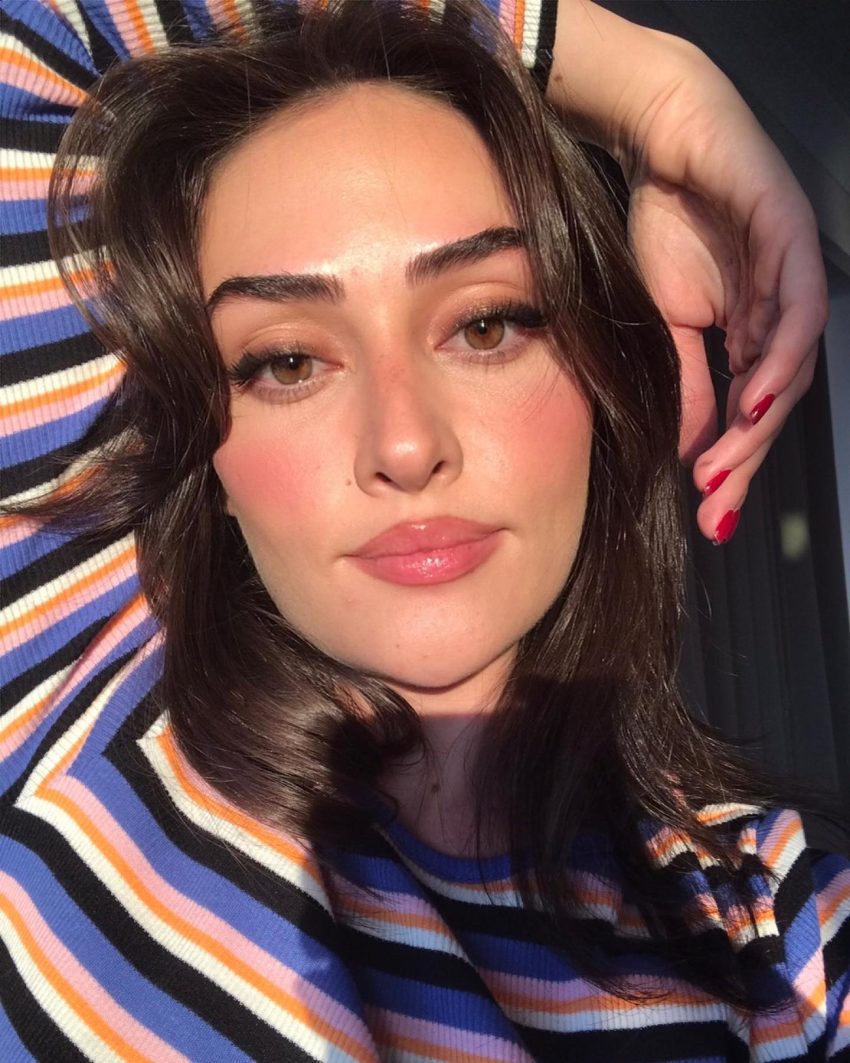 Esra Bilgiç “Zamanın Kapıları”nın Nevra’sı oldu