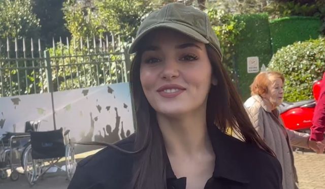 Hande Erçel ile Kerem Bürsin aynı okulda oy kullandı