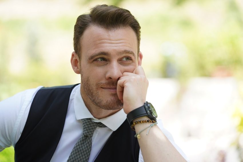 Kerem Bürsin’in yeni filmine Şampiyonlar Ligi gibi kadro