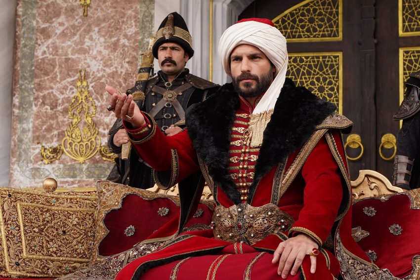 “Mehmed: Fetihler Sultanı”nda Mehmed tahta çıkıyor