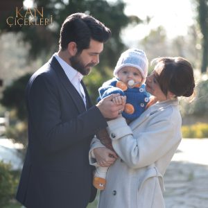 kan çiçekleri yağmur baran