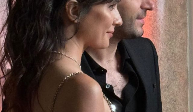 tuba murat cannes vanity