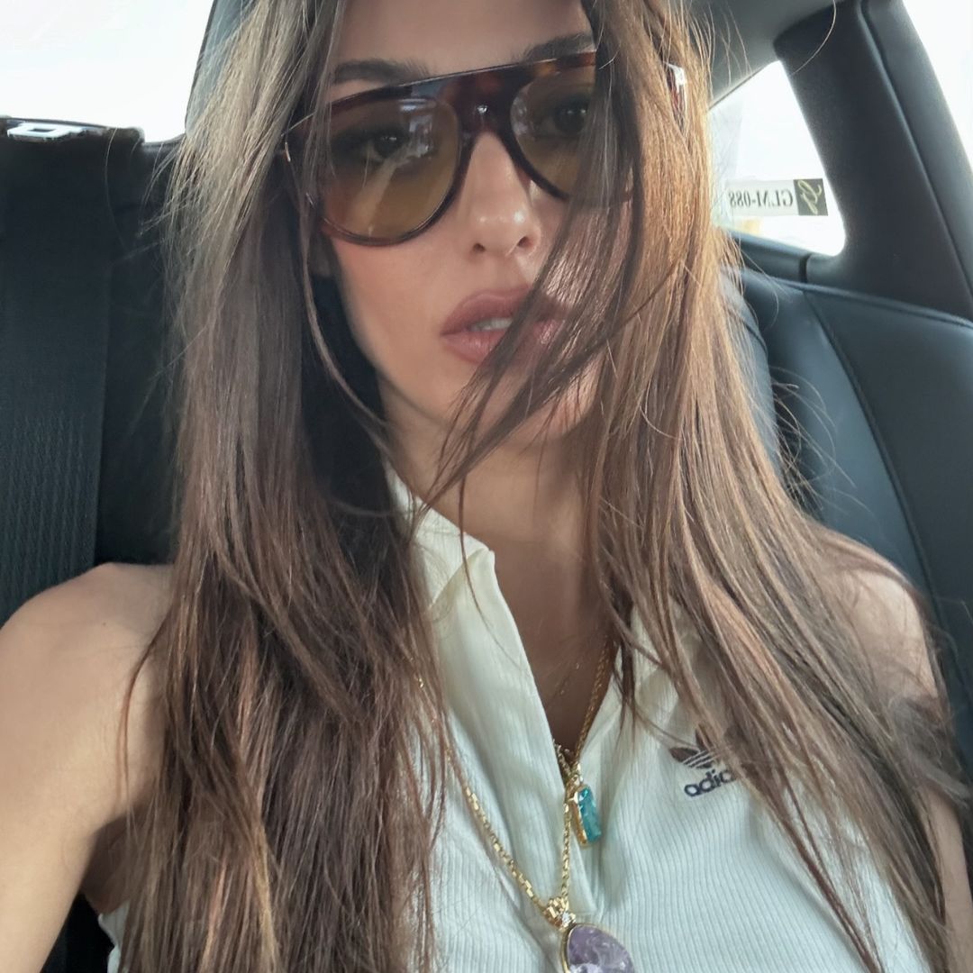 Dilan Çiçek Deniz ünlü markanın yüzü oldu