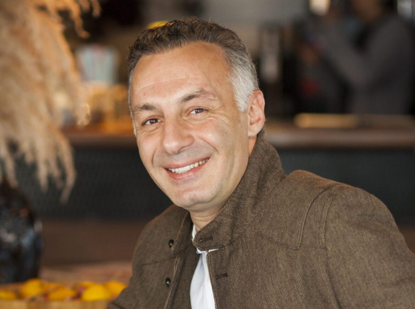 Ahmet Saraçoğlu “Yalı Çapkını” dizisinde
