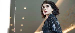 hazar ergüçlü (2)