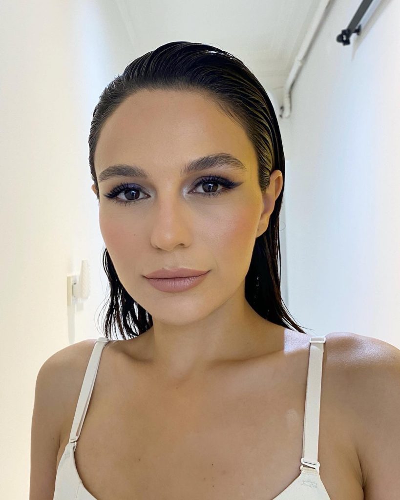 Selin Yeninci “Geleceğe Mektuplar” dizisinde
