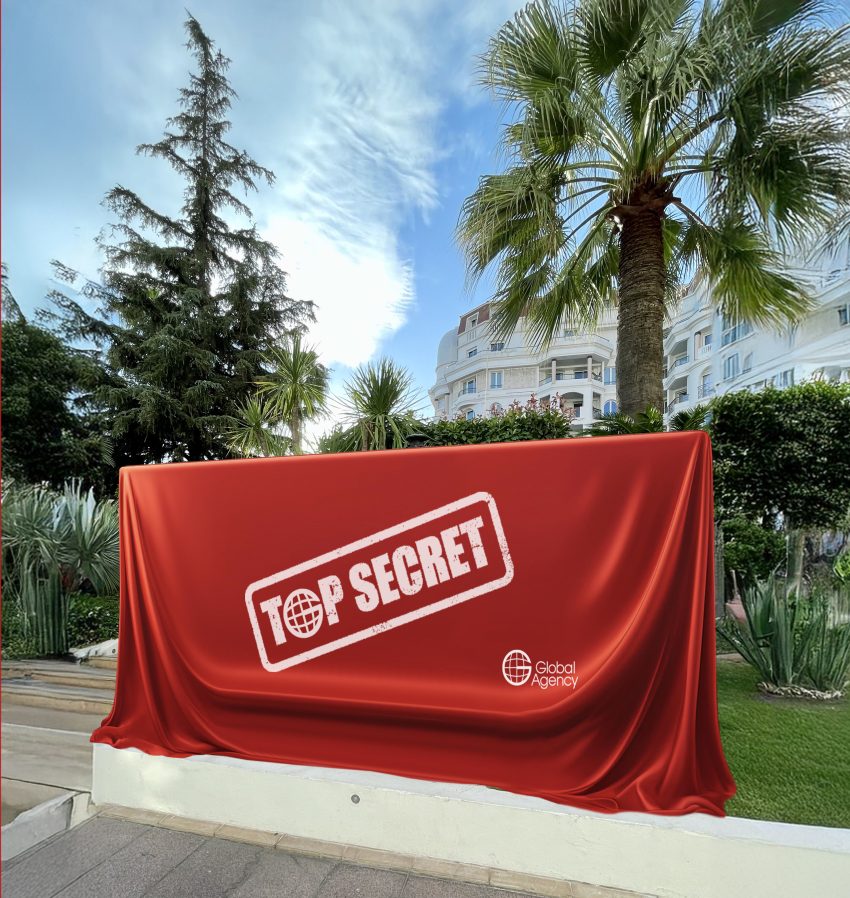 Emmy hayali kuran İzzet Pinto yeni formatını St. Tropez’de duyuracak!