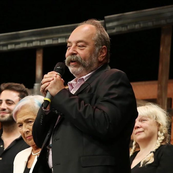 Ali Düşenkalkar Bursa Şehir Tiyatroları Genel Sanat Yönetmeni oldu
