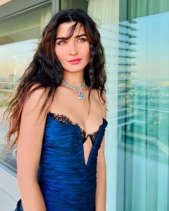tubabustun.official_1717523257_3383152745957848102_1435009433 (1)