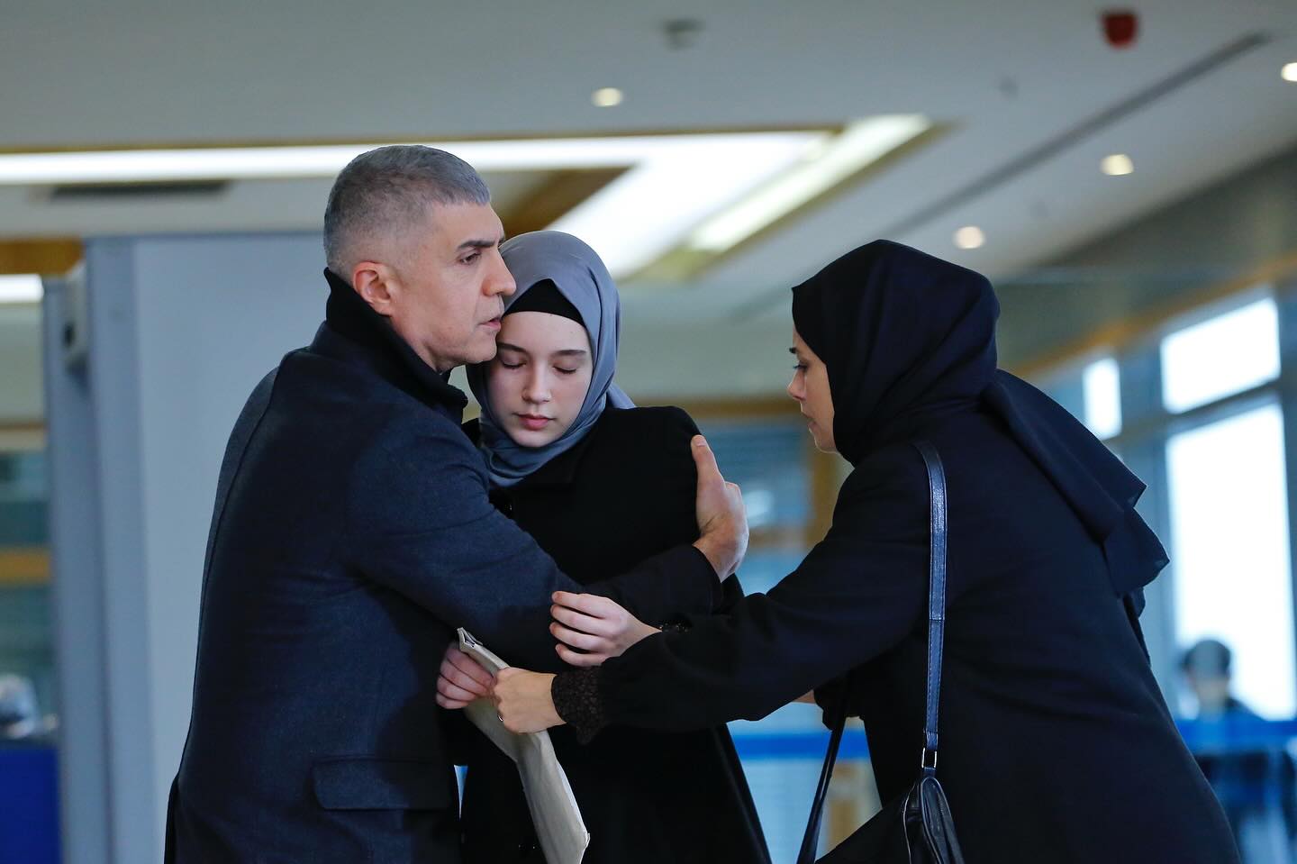 Özcan Deniz birkaç gün sonra “Kızıl Goncalar” setine dönecek