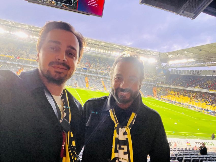 Sadri Alışık’a Fenerbahçe’den derbide çok özel 100. yaş kutlaması