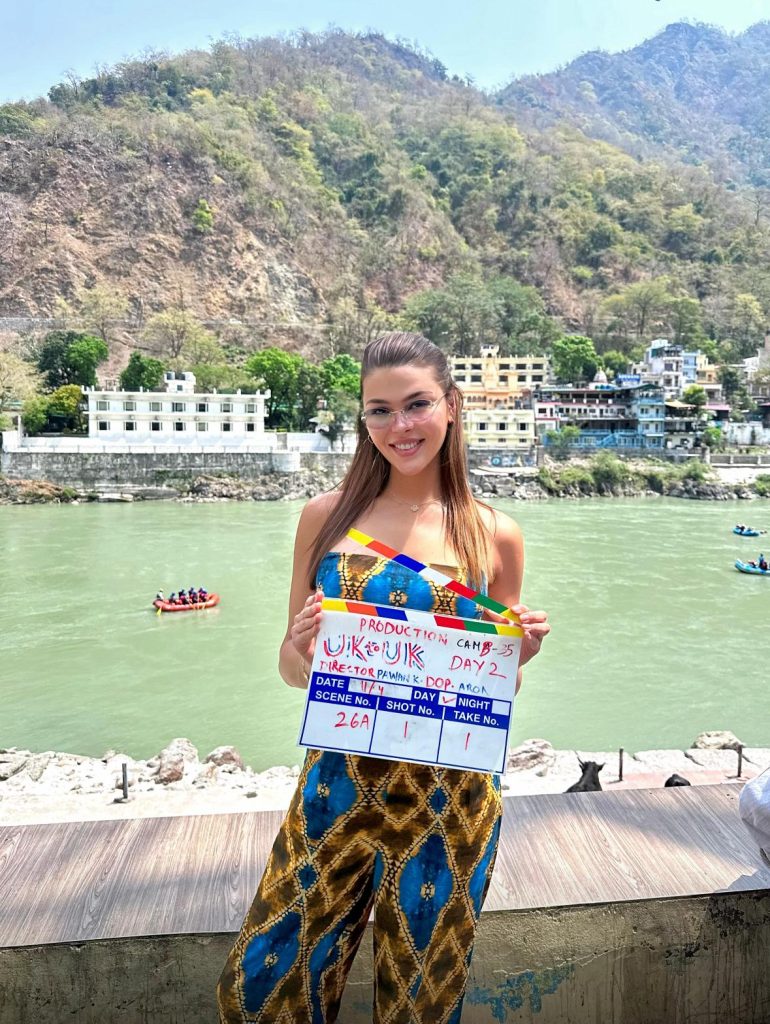 Aslıhan Karalar Bollywood’da, “Uk to Uk” filminin başrolü oldu