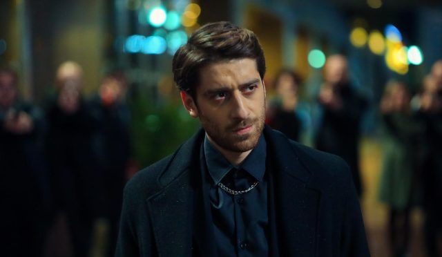bora akkaş
