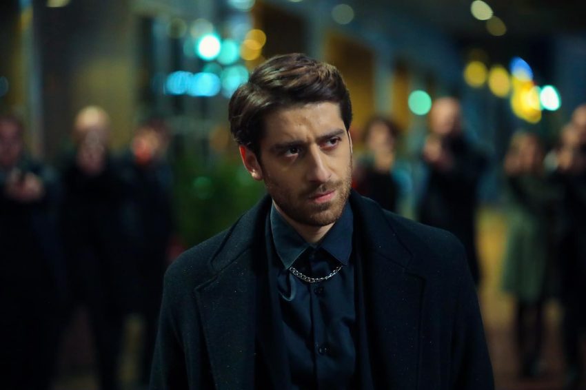 Bora Akkaş “Halef” dizisinin Zafer’i oldu