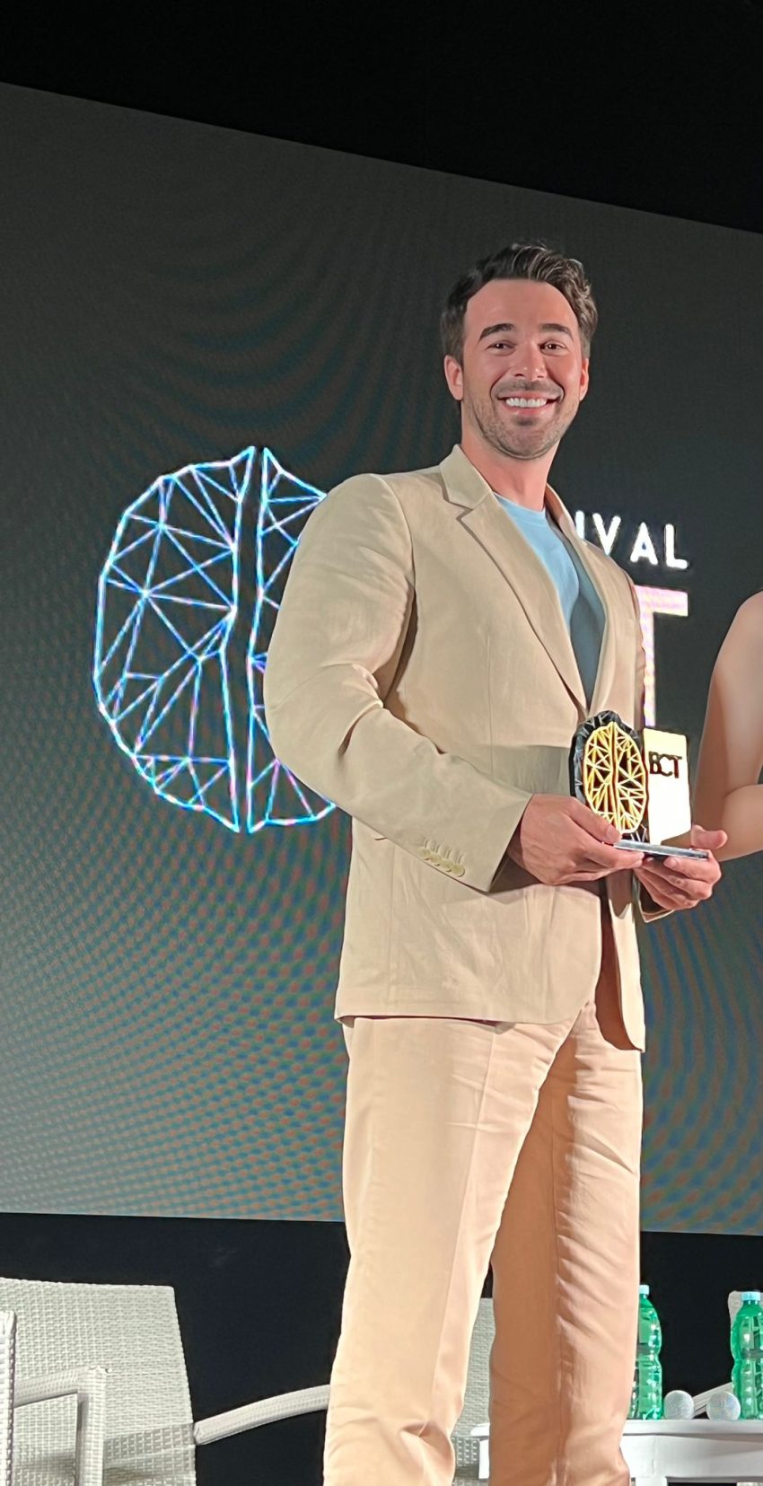 Yusuf Çim’e İtalya’da ‘Best International Actor’ Ödülü!
