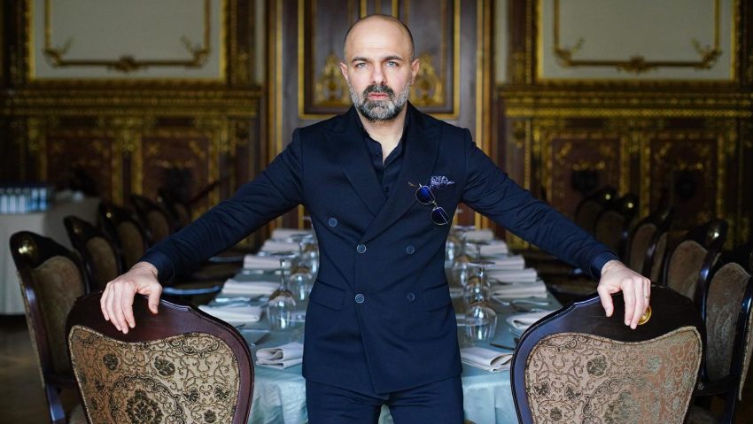 Erkan Avcı “Kızılcık Şerbeti” dizisinde, Ayhan dayının oğlu geliyor