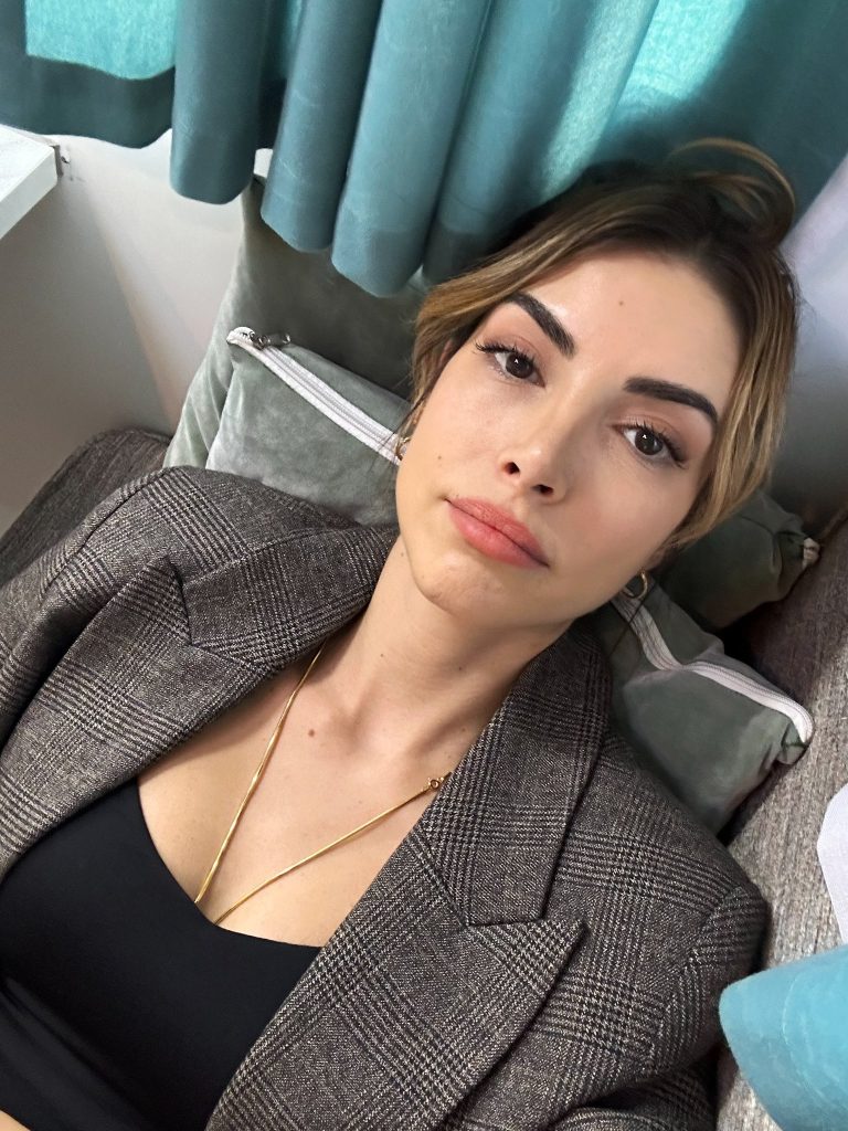 Deniz Baysal Bereketli Topraklar dizisiyle şartlarda anlaşamadı