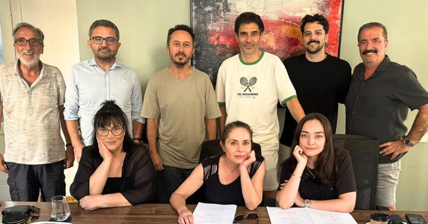 Cansel Elçin ve Zeynep Tuğçe Bayat çifti “Ölü Arının İğnesi” filminin başrolü oldu