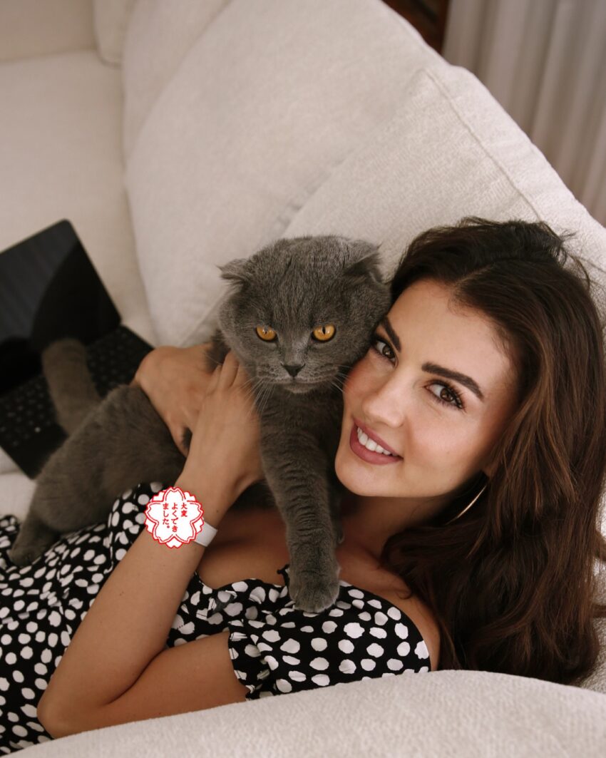 Burcu Özberk “Organize İşler: Karun Hazinesi” dizisinde