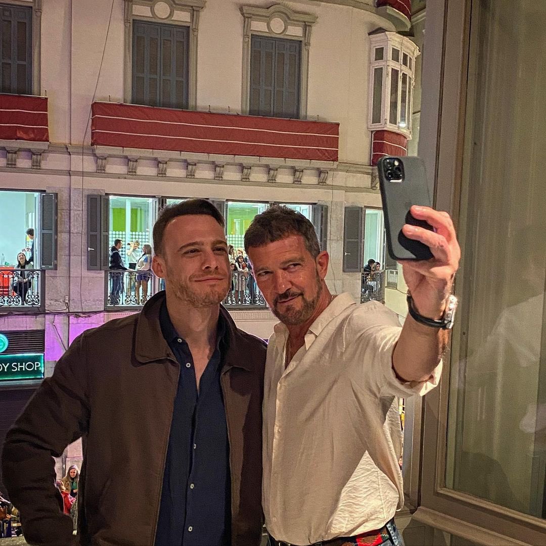 Kerem Bürsin, Antonio Banderas’ın 65. yaş günü partisine katılacak