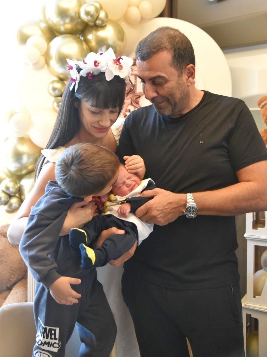 Emre Karayel ve Gizem Demirci çifti ikinci bebeklerine kavuştu