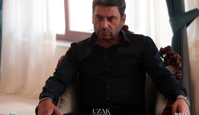 Yeni bölümün son set kareleri sizlerle. 📸 #UzakŞehir 32. bölümüyle bu akşam 20.00’de #KanalD’de