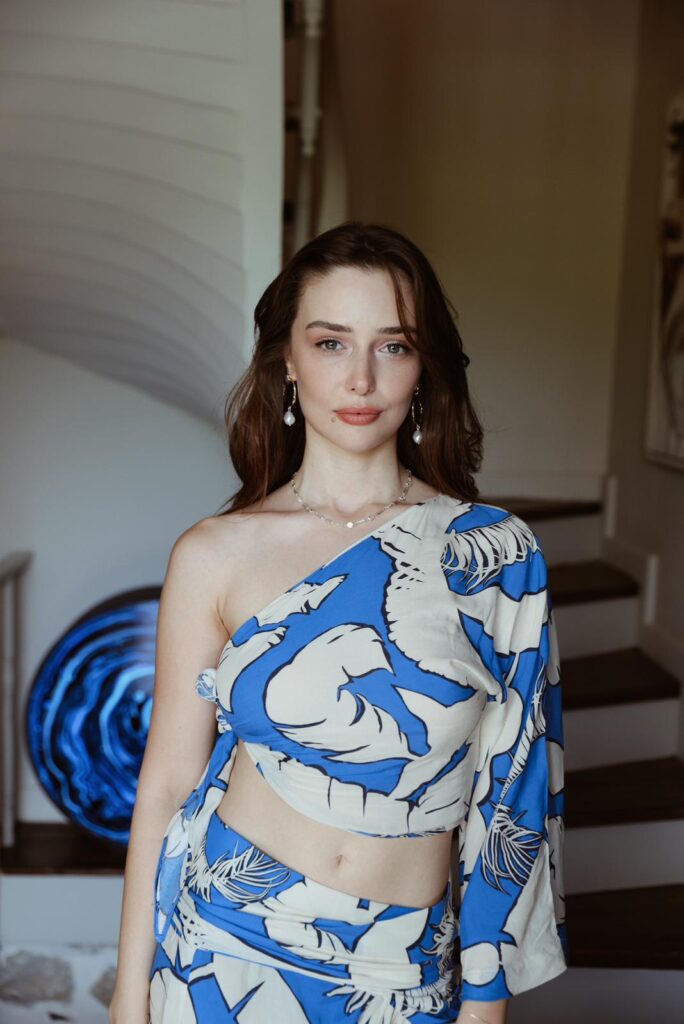 Afra Karagöz “Kızılcık Şerbeti”nde