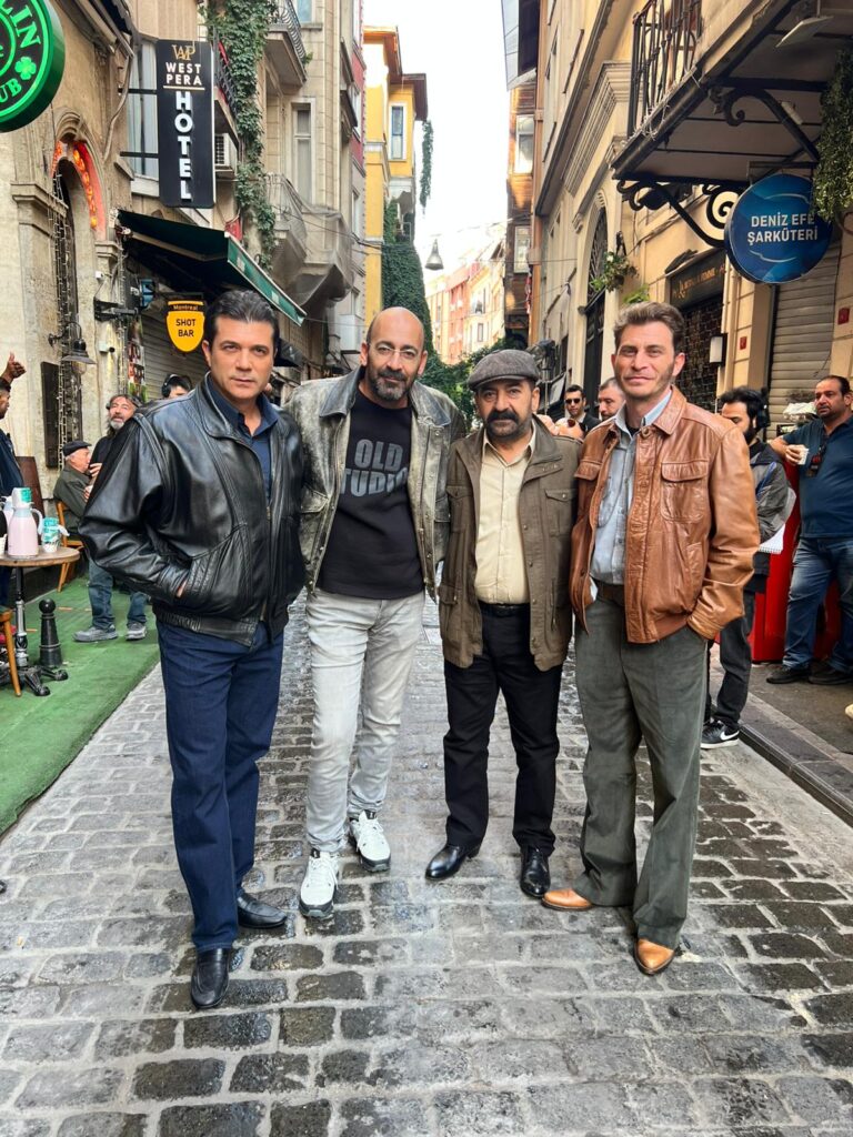 “Çatlı” filmi sete çıktı