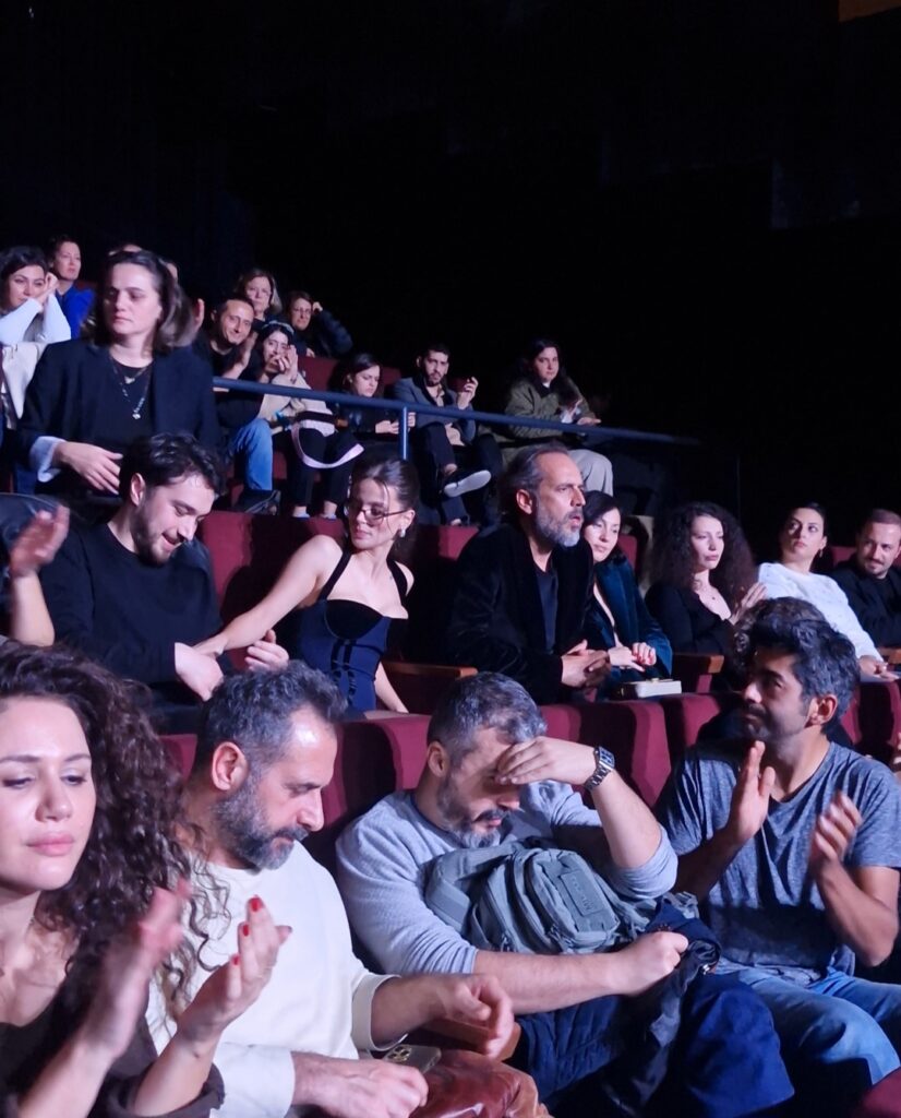 Leyla Tanlar’a Erken Kış filminin galasında övgü yağmuru