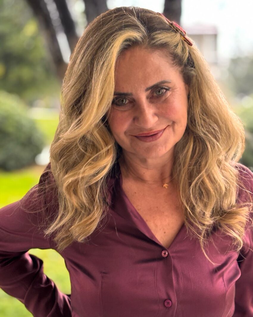 Esra Akkaya yerli Doc’un kadrosunda