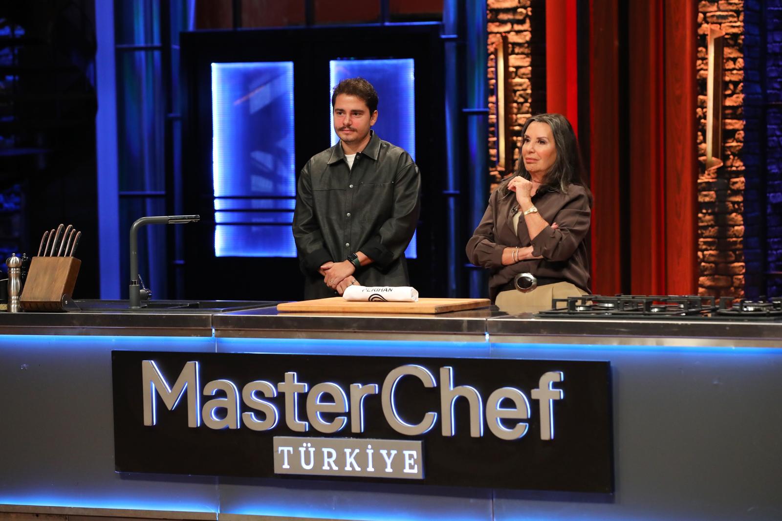 Perihan Savaş ve oğlu Savaş Zafer MasterChef Türkiye’ye konuk oldu