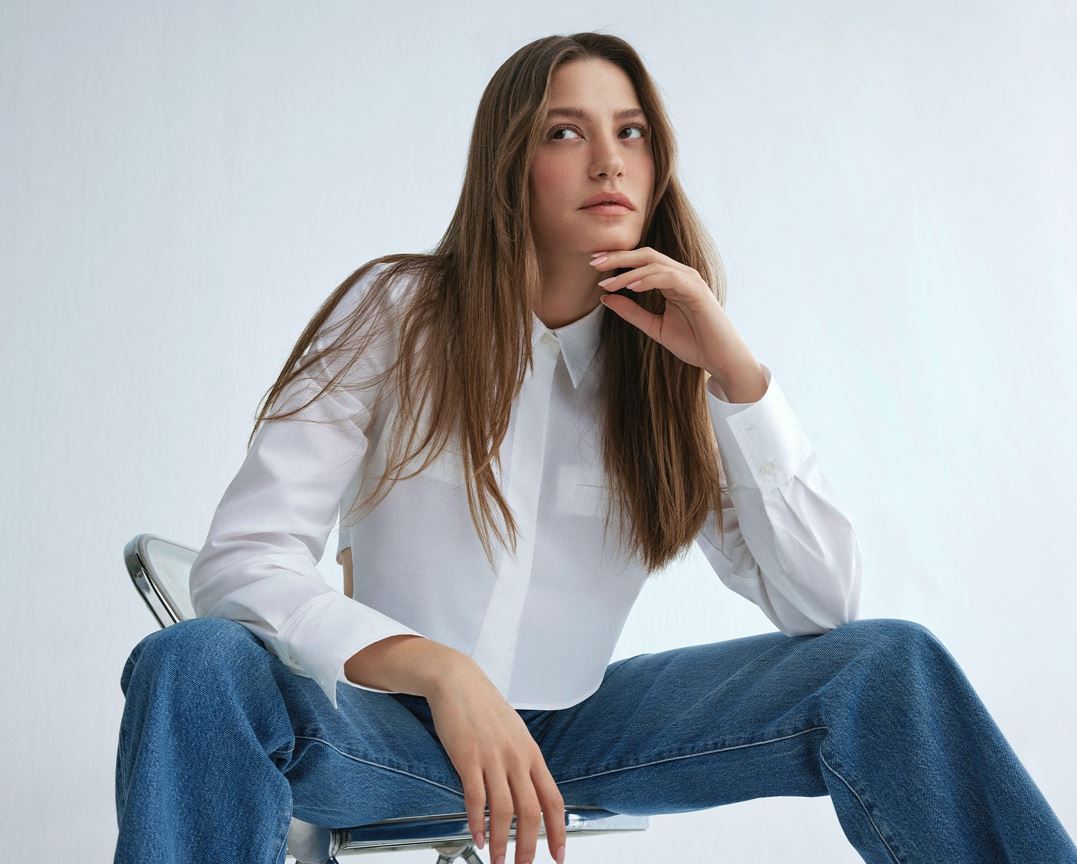 Serenay Sarıkaya’dan bir dev reklam anlaşması daha
