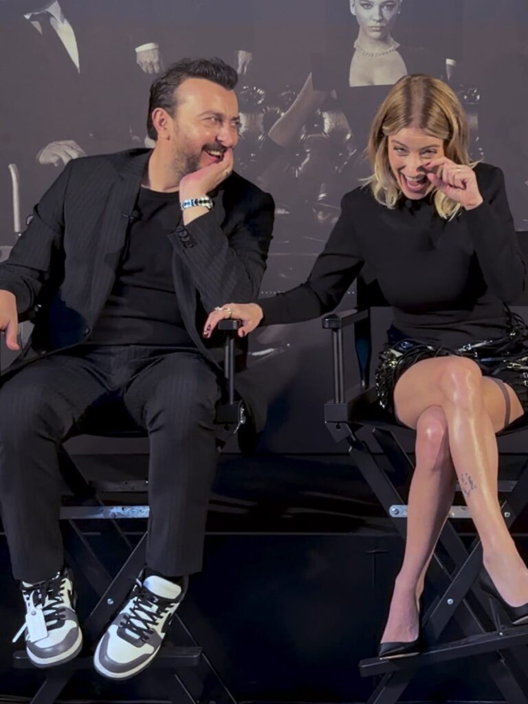 Ali Atay ve Hazal Kaya çiftini duygulandıran sürpriz açıklama: 8. Aile’nin özel sürprizi