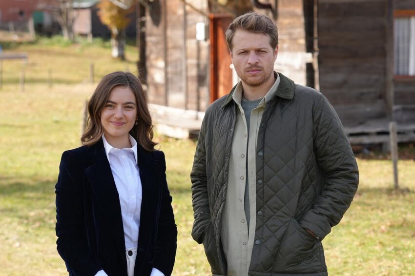 “Taşacak Bu Deniz” dizisinin Eleni ve Oruç’u O Ses Türkiye Yılbaşı’nda yarışacak