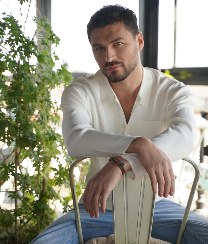 Kızılcık Şerbeti’nin yeni Fatih’i Emre Dinler oldu
