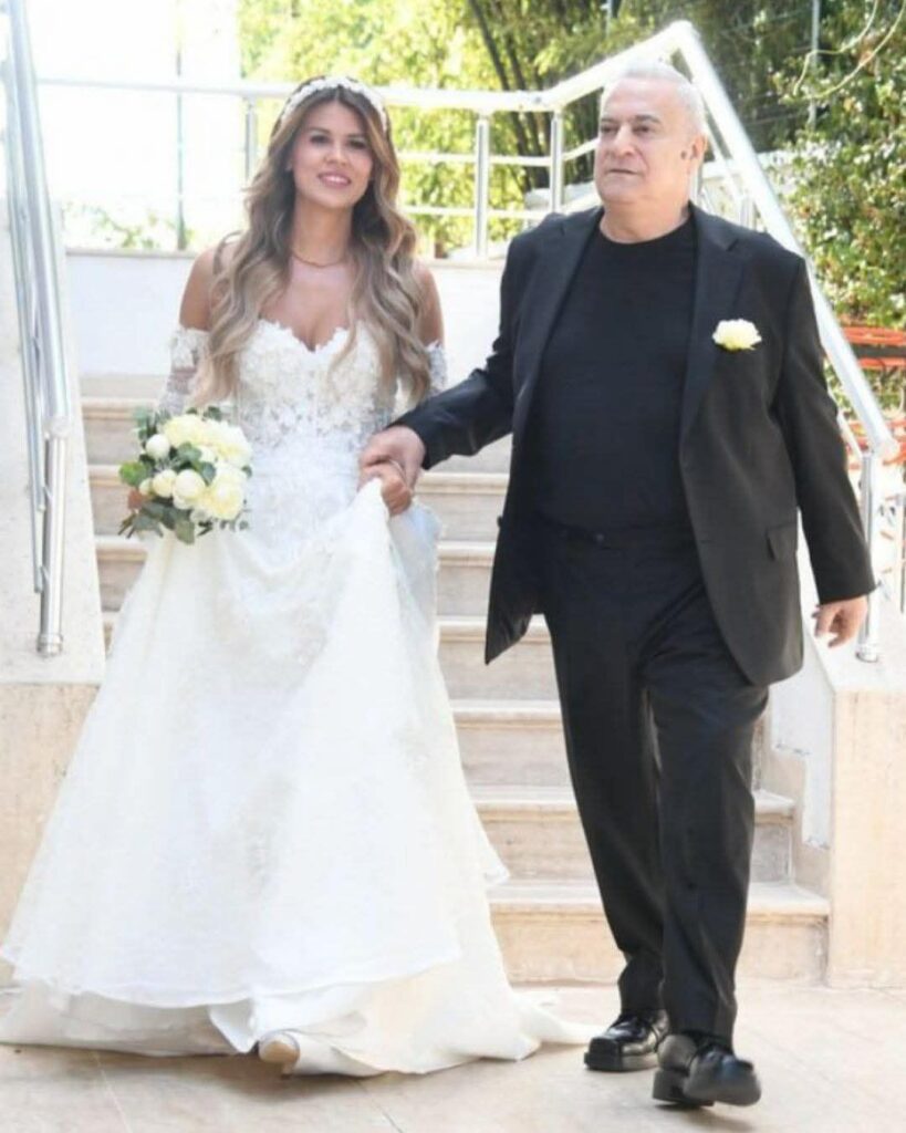 Yedi aylık evlilik tek celsede bitti, Mehmet Ali Erbil’in evliliği resmen bitti