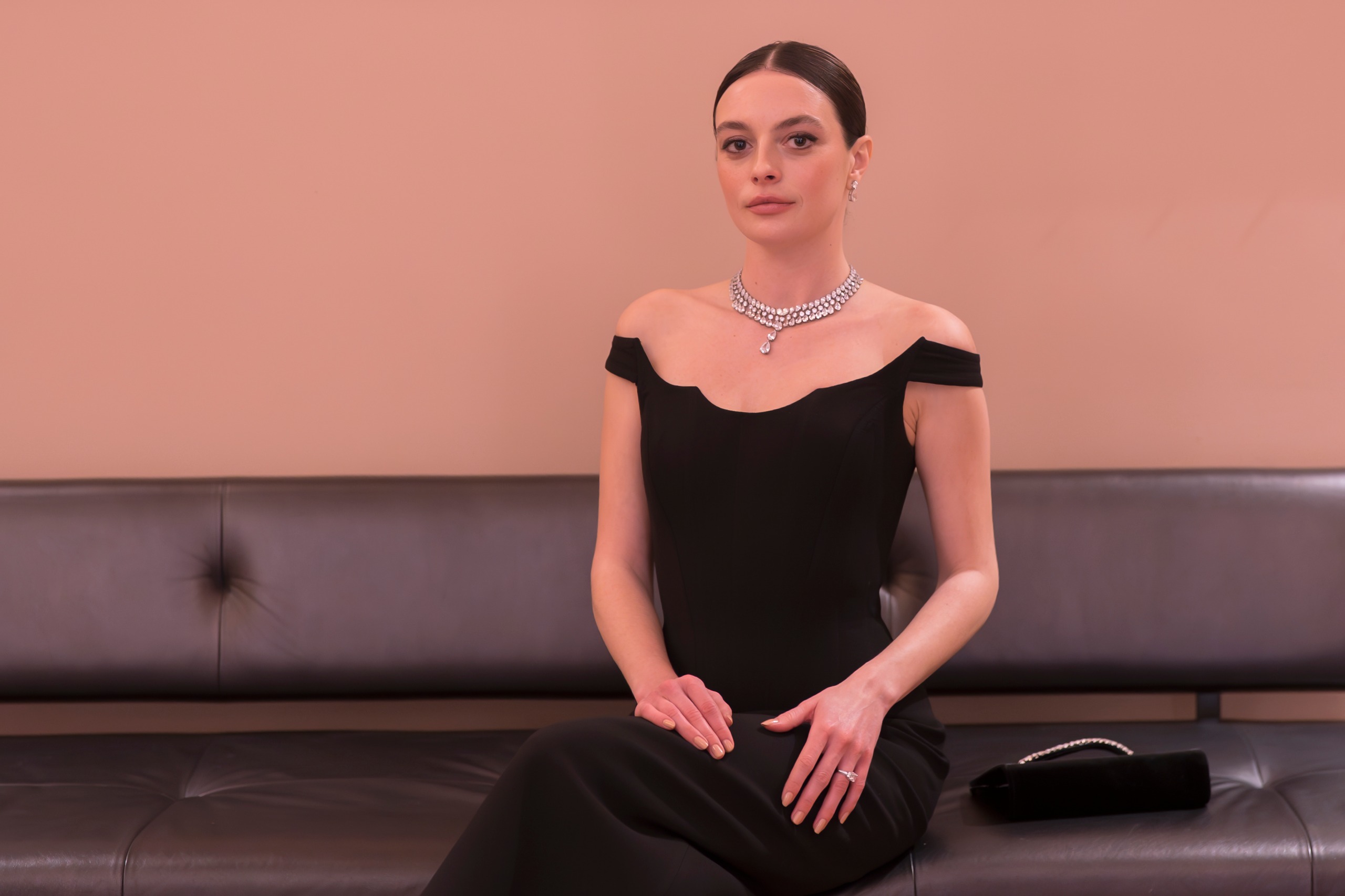 Melis Sezen’in Delikanlı setinden ilk kareleri