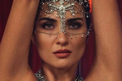 Beren Saat'in şarkısını beğenen Tuba Büyüküstün: Aramızda hiçbir zaman rekabet yoktu, öyle gösterildi