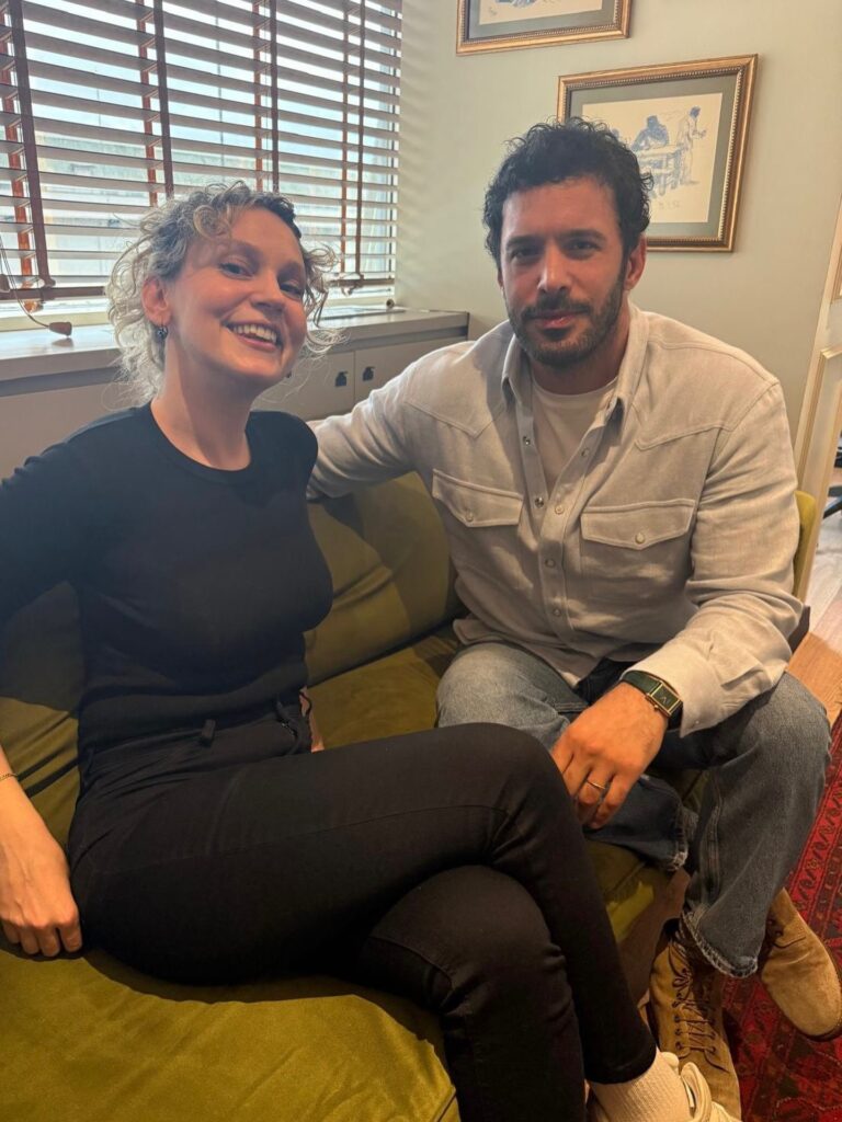 Soy filminde buluşan Barış Arduç ve Farah Zeynep Abdullah’lı ilk kare